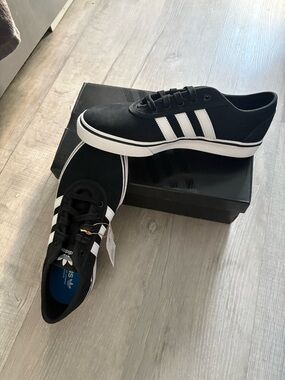 adidas Black and White Low-Top Sneakers with Three Stripes